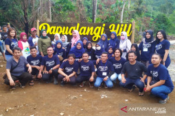 Mahasiswa KKP UG promosikan objek wisata "Papualangi Hill"