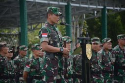 Pangdam Tanjungpura tinjau latihan perang hutan Yonif 644/Walet Sakti