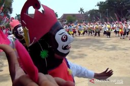 Tari kolosal topeng gethak libatkan 489 siswa di Pamekasan