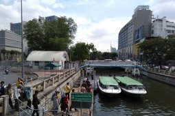Pemkot Surabaya belajar transportasi air di Bangkok