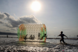 Wisata pantai Gemah