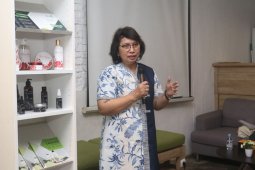 Maklon kosmetik siapkan bisnis bagi milenial