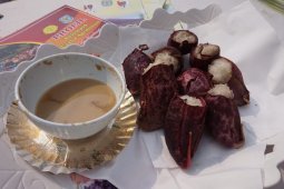 "Kacung Beruk" tarik perhatian pengunjung Pekan Daerah Petani dan Nelayan
