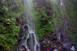 Air Terjun Suwono Ngawi mulai diminati wisatawan