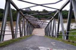 Rusaknya jembatan di Aceh Barat ganggu ekonomi masyarakat