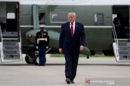 Diplomat AS beritahu panel pemakzulan ia didesak mencuit mendukung Trump