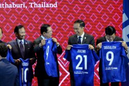 "Jersey" Nomor 21 untuk Presiden Joko Widodo dan Indonesia