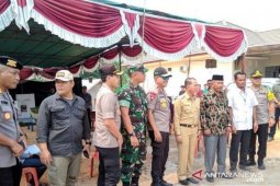 Bupati Bangka pantau pilkades di Desa Kimak