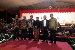 Universitas Pancasila menggelar Wayang Kulit Lakon Brojodento Labuh