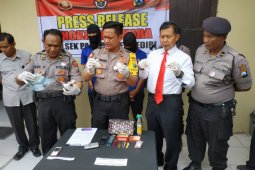Polisi bekuk dua pengedar sabu-sabu di Kediri