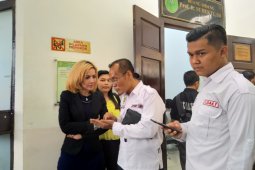 Sidang Artis Kris Hatta hadirkan Rachel