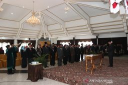 Bupati HSS lantik 26 pejabat