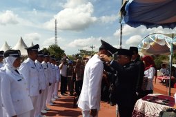 Bupati Tanah Bumbu lantik 42 kades terpilih
