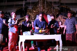 Bupati Badung minta pemuda ikuti perkembangan teknologi