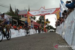 Etape terpanjang Tour de Singkarak 2019 menantang pembalap di Solok