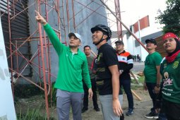 Persebaya dan bonek apresiasi kerja bakti massal Stadion GBT Surabaya
