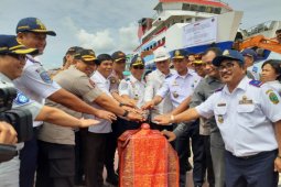 Wakil Bupati Samosir di peluncuran Kapal Ro-ro II