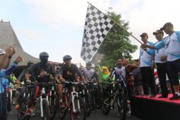 Ratusan peserta meriahkan acara "gowes" bareng di Tulungagung