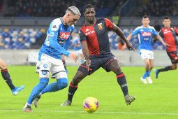 Napoli gagal raih poin penuh  saat menjamu Bologna