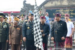 Hari Pahlawan, Koster lepas pasukan napak tilas surat sakti DPPRB I Gusti Ngurah Rai