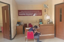 Tim forensik sulit identifikasi mayat dalam koper
