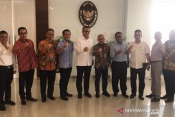 Wako Pangkalpinang laksanakan kunker ke Kemeterian Kelautan Perikanan