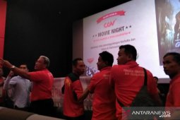 Bioskop CGV ajak anggota Damkar Balikpapan nonton gratis "Gundala"