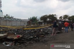 Penyebab kebakaran kios penampungan pedangan Pasar Pelita Kota Sukabumi diselidiki
