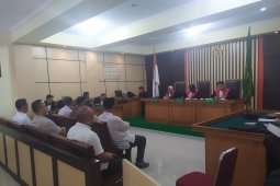 Terdakwa korupsi asrama haji Jambi diadili