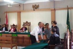 Warga Belanda dipenjara dua tahun atas perdagangan satwa dilindungi