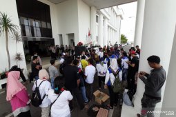 Ratusan buruh Batam tolak UMK 2020 dan kenaikan iuran BPJS