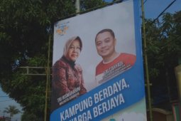 Baliho Risma - Eri jelang Pilkada Surabaya dinilai "sound check"