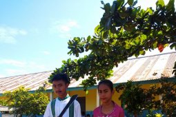Lomba kostum meriahkan peringatan hari pahlawan di Kawasi