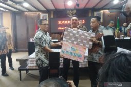Kejagung setor uang barang bukti kasus Kokos