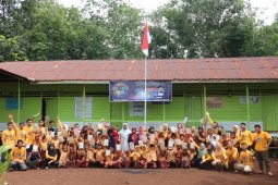 Komunitas Bantu Pendidikan Kita "Unjuk Rasa 4" di MIS Nurul Hidayah Desa Tebang Kacang