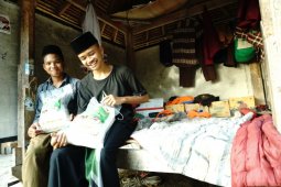 ACT salurkan bantuan untuk santri di Lombok Barat
