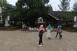 Asyiknya menikmati sore di Taman Maya Datar Purwakarta