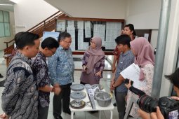 Menristek berikan jaminan pemakaian baterai litium lokal untuk mobil listrik