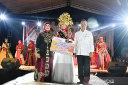Festival "boru namora" berakhir, Syafanisa Nasution juaranya