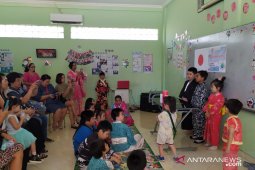 Siswa Surabaya kenalkan budaya negara maju kepada orang tua