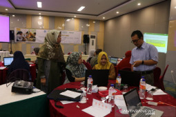 Dosen dan guru kembangkan inovasi pembelajaran
