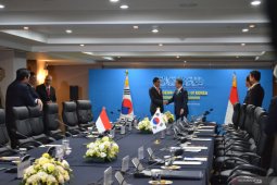 Saat pertemuan bilateral, Jokowi sebut Presiden Korsel Moon sebagai "kakak"