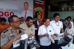 Komplotan asal Jember ini klaim bisa gandakan uang 10 kali lipat