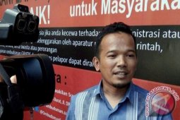 Rapor pelayanan publik tiga daerah di Sumbar merah