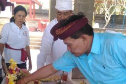 14 jenazah telantar dikremasi massal secara Hindu