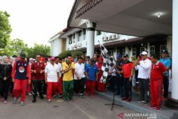 Peringati HUT Korpri dan Hari Ibu, Pemkab Bangka gelar jalan sehat dan bedincak