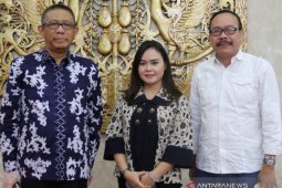 Sutarmidji-Yessy Melania diskusi berbagai persoalan di Kalbar