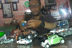 Geliat peluang bisnis modifikasi "diescast" miniatur mobil