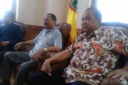 DPRD bertekad kurangi hambatan investasi