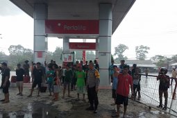 SPBU Kace terbakar (Video)